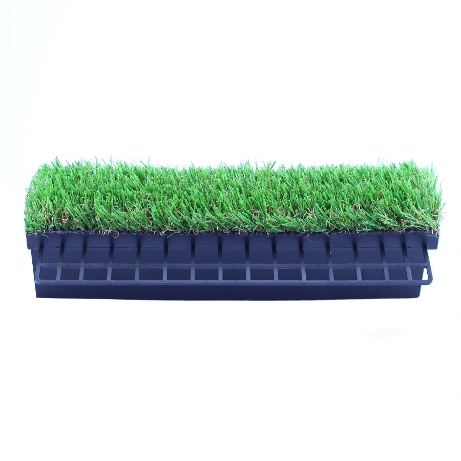 Straight artificial-grass edging - angled view