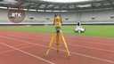 FJD PaintMaster Ultra linjeringsrobot med totalstation på en stadion där RTK-signalen saknas