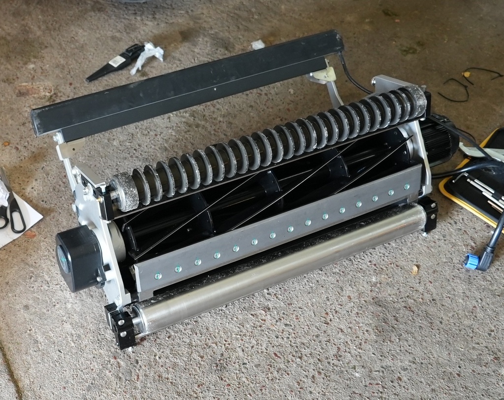Extra cutting unit with cylinder for RCM01